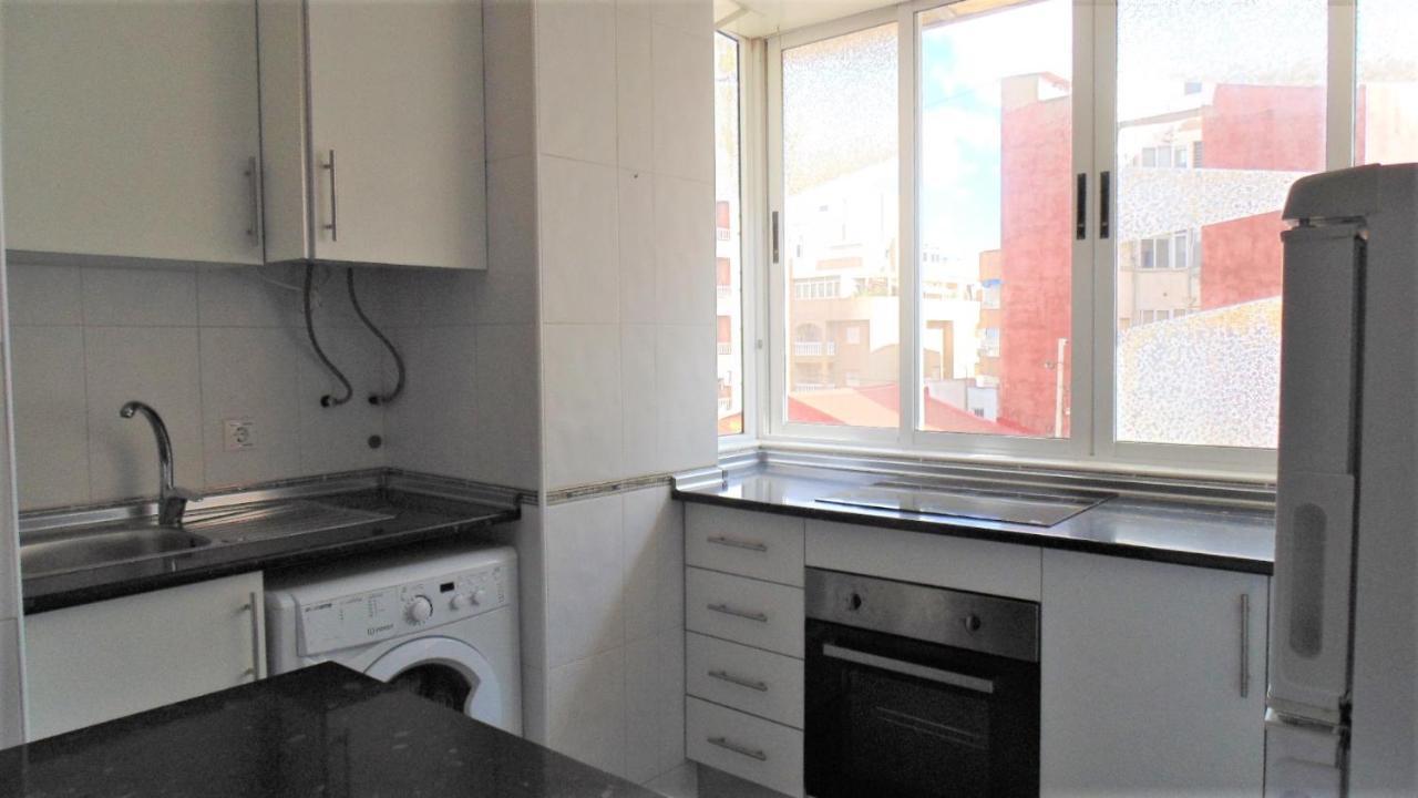 Heraclio. Atico A 150M Del Mar Torrevieja Exteriör bild